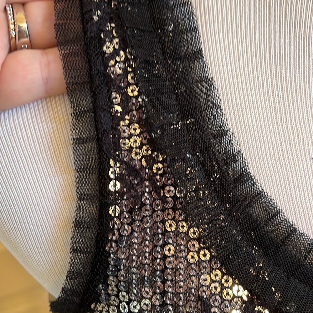 NWOT White House Black Market tank - Picture 8 of 11